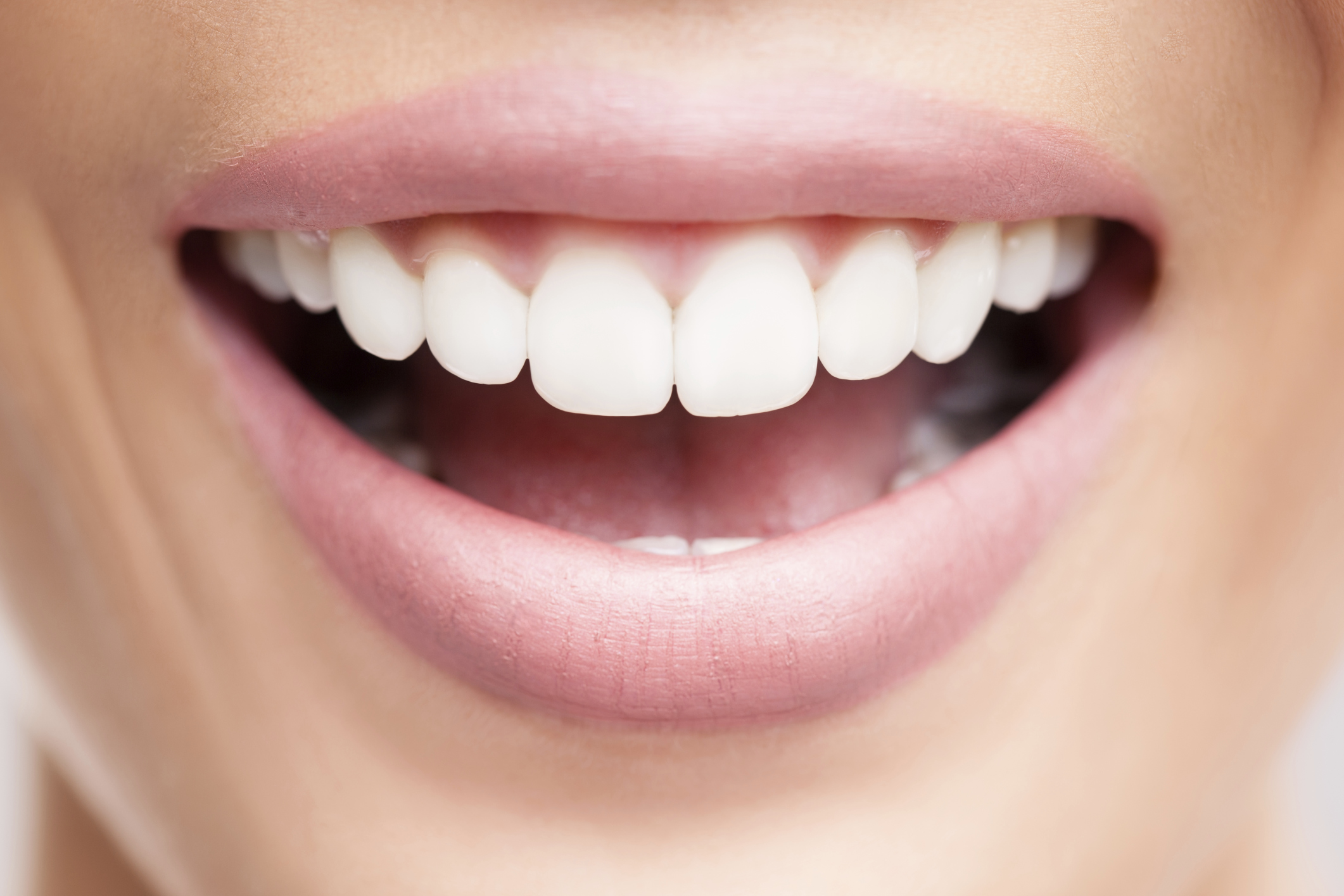 8 Dental Tips For A Dazzling Smile